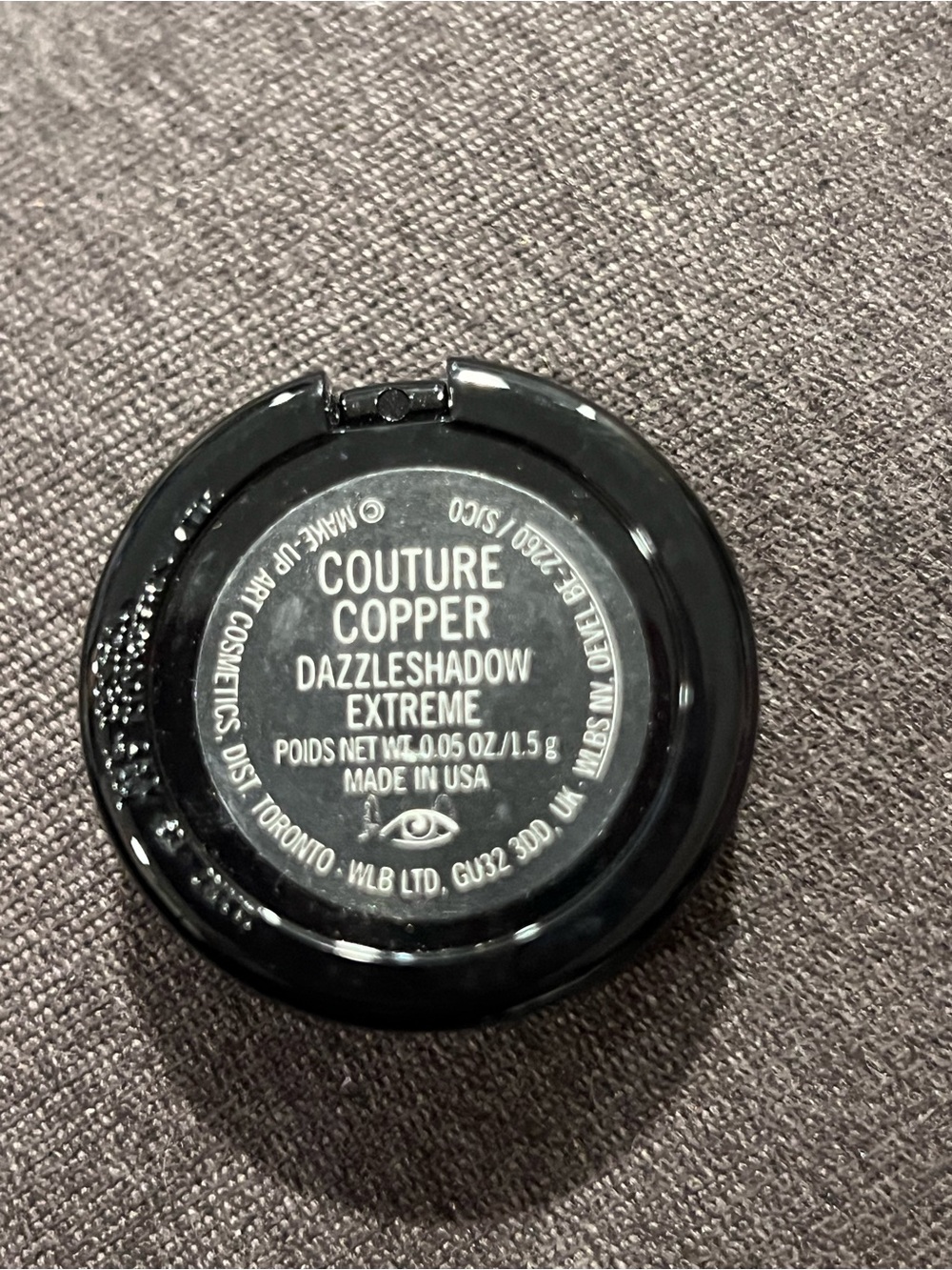 MAC Eyeshadow lipstick set - Picture 3 of 3